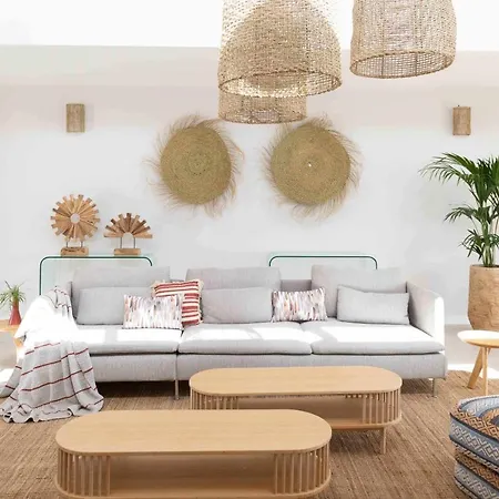 The White Homes Golfyfun Wh4 Vila